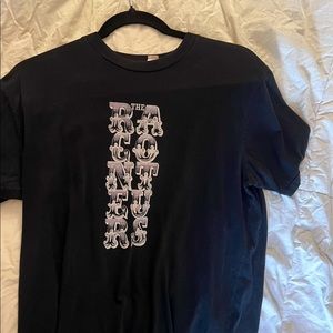 THE RACONTEURS BAND TEE